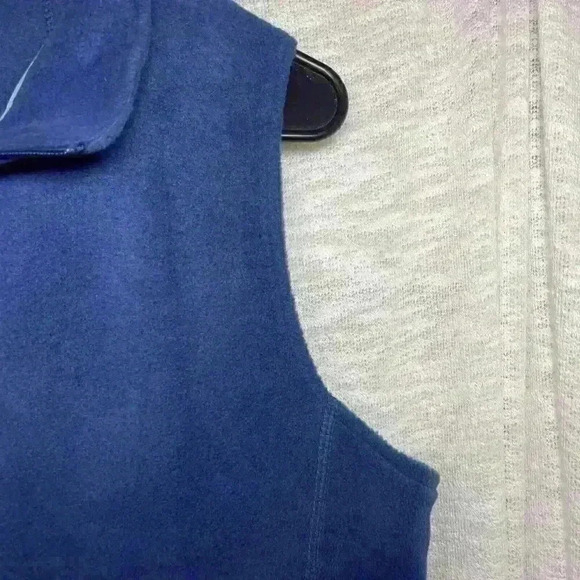 Woolrich Women's 'Andes' Marine Blue Full Zip Fleece Vest Pockets XL Petite - Picture 4 of 14